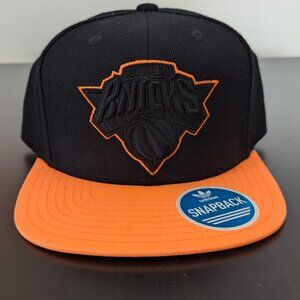 NWT - New York Knicks Adidas Snapback Hat Black and Neon Orange